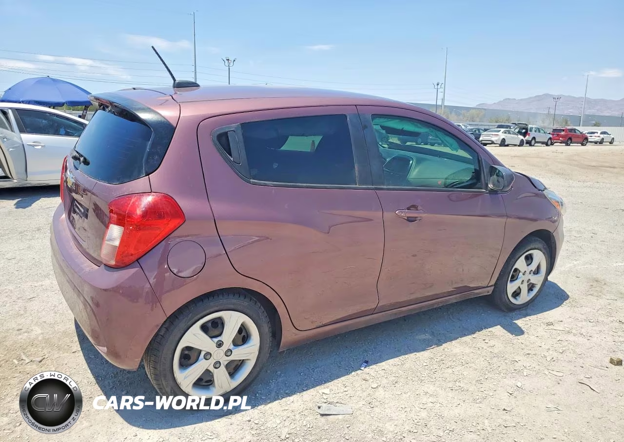 2019 Chevrolet Spark Ls VIN:KL8CB6SA0KC767373 - 3
