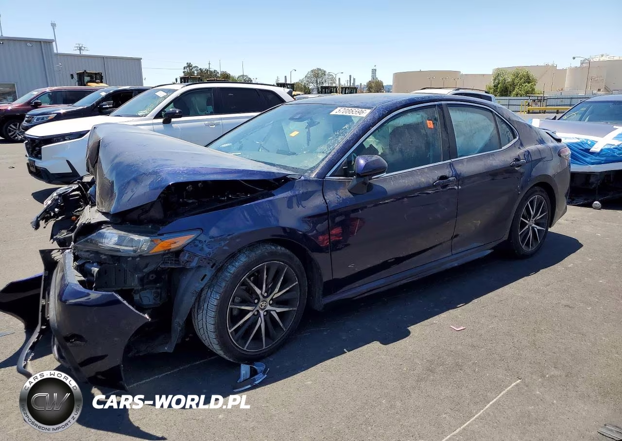 2022 Toyota Camry Se