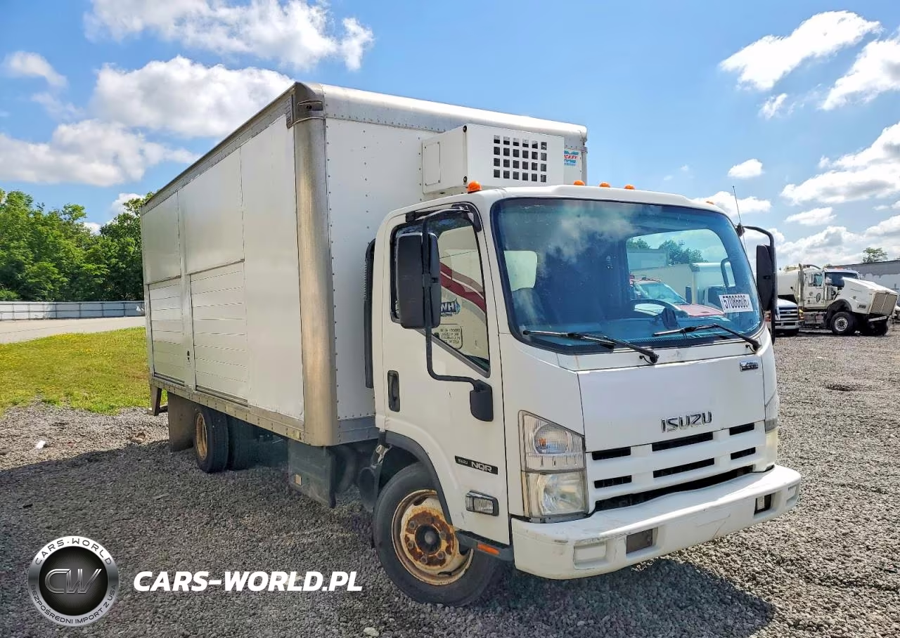2014 Isuzu Nqr Refrigerated Box Truck – zdjęcie 1 z 10