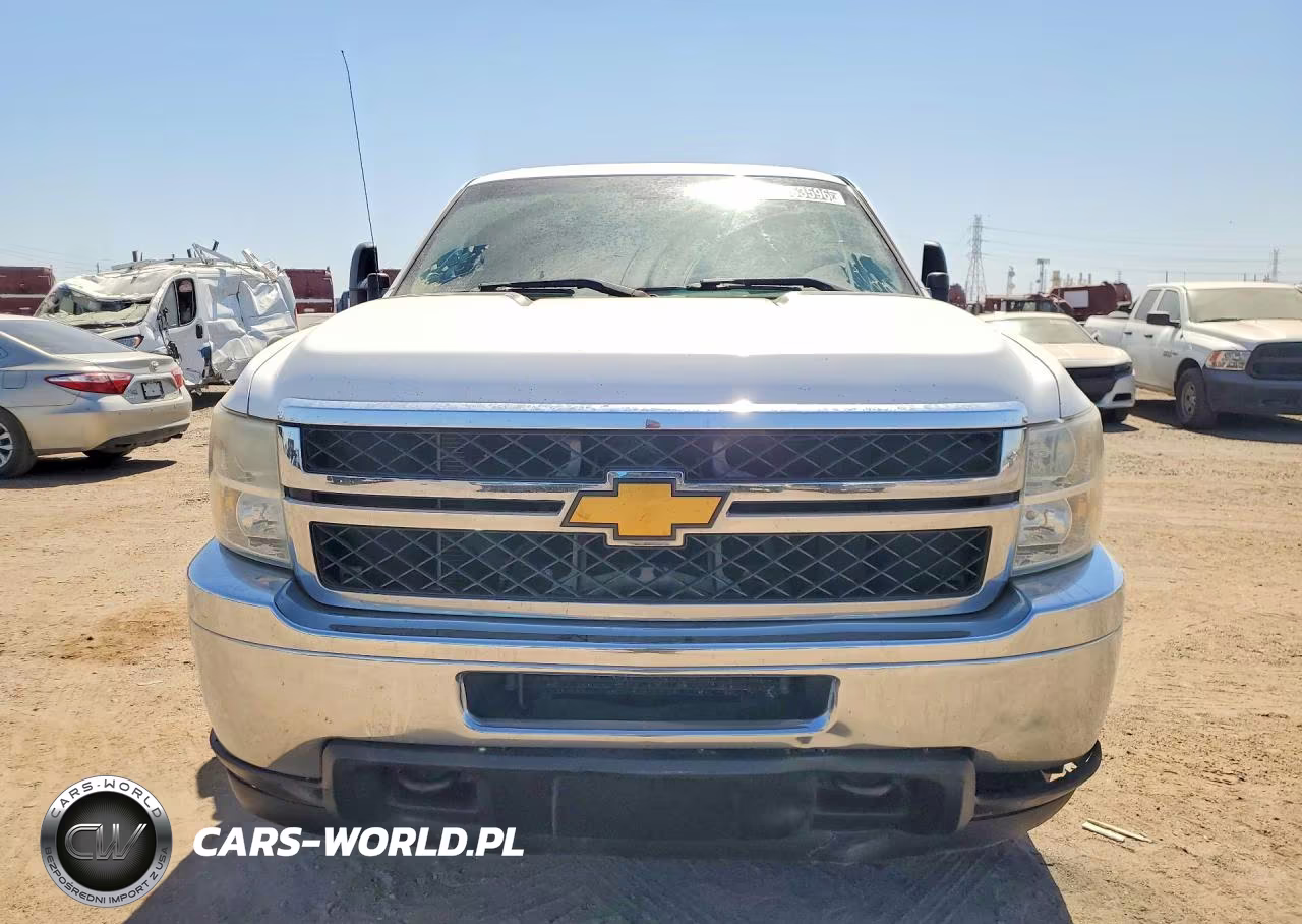 2014 Chevrolet Silverado C2500 Heavy Duty VIN:1GC1CVCG0EF120452 - 5