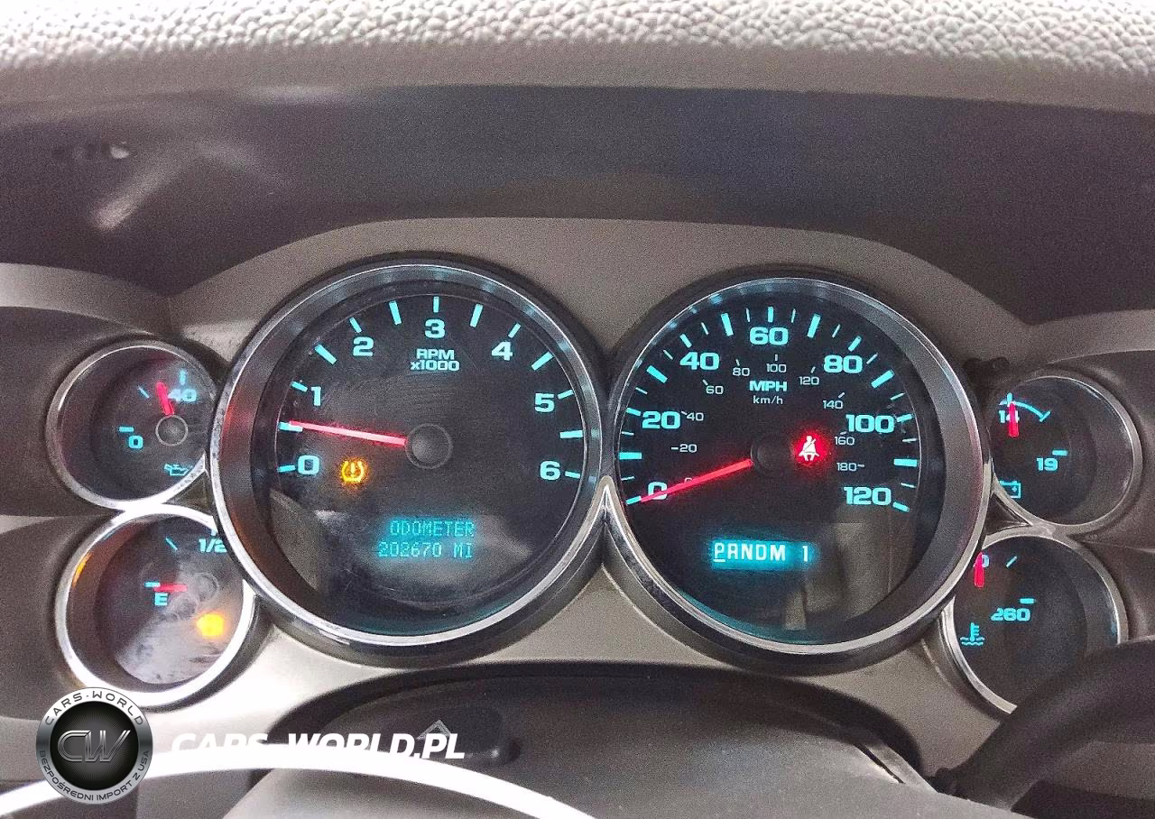 2014 Chevrolet Silverado C2500 Heavy Duty VIN:1GC1CVCG0EF120452 - 9
