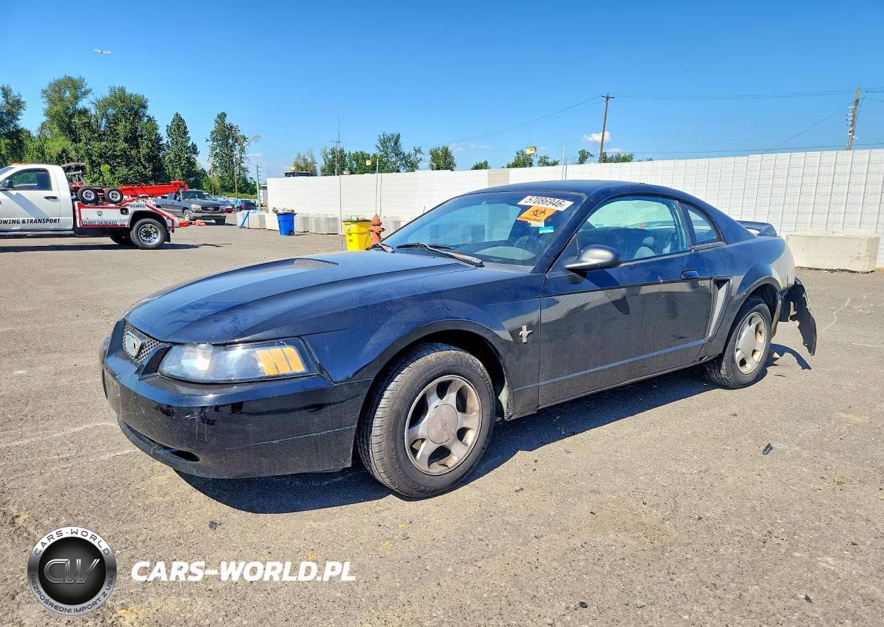 2000 Ford Mustang