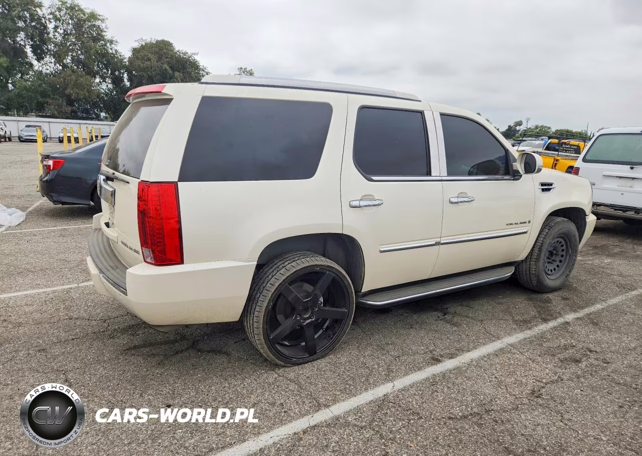 2009 Cadillac Escalade VIN:1GYFC13239R222281 - 3
