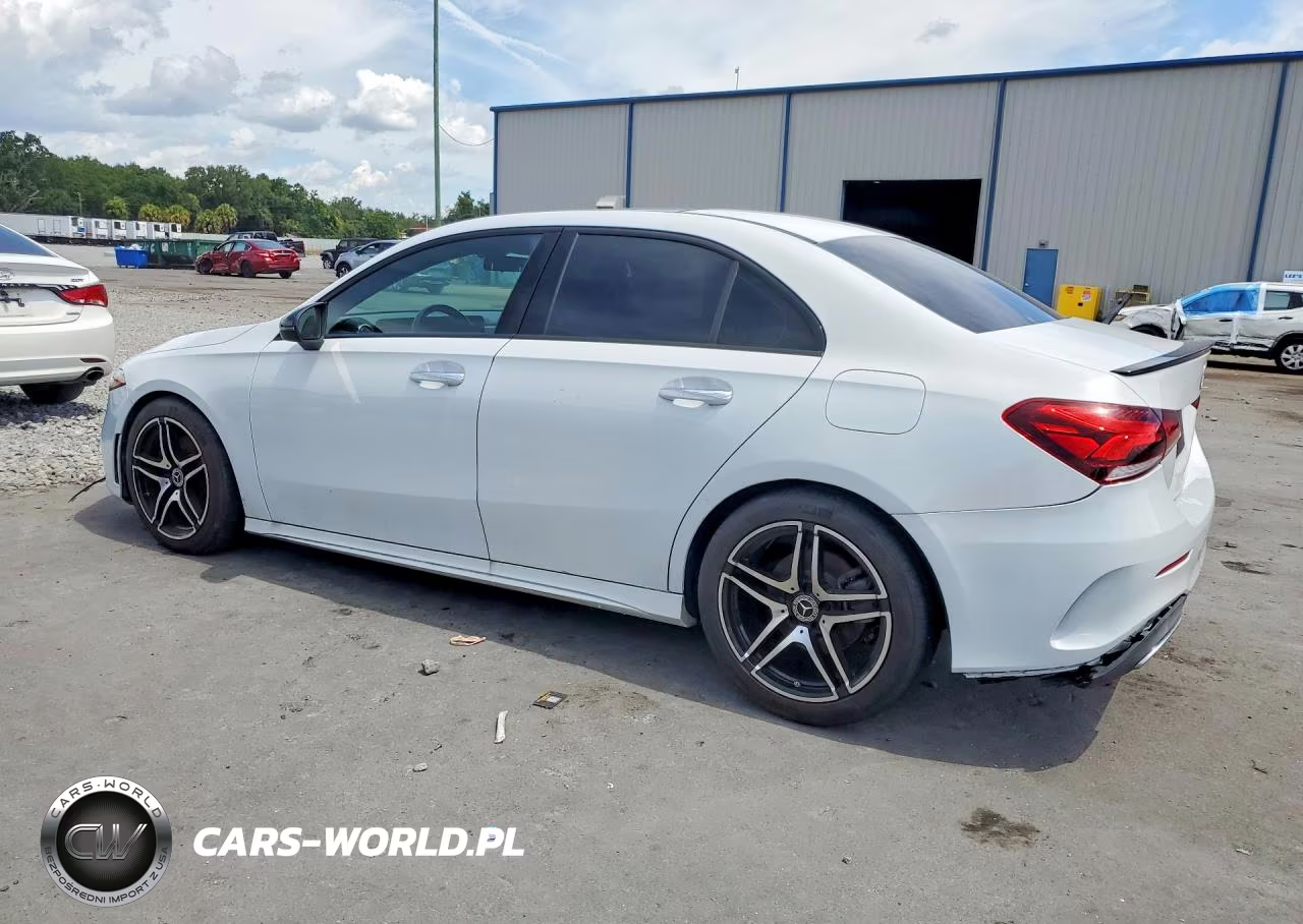 2020 Mercedes-Benz A 220 VIN:W1K3G4EB6LJ218149 - 2