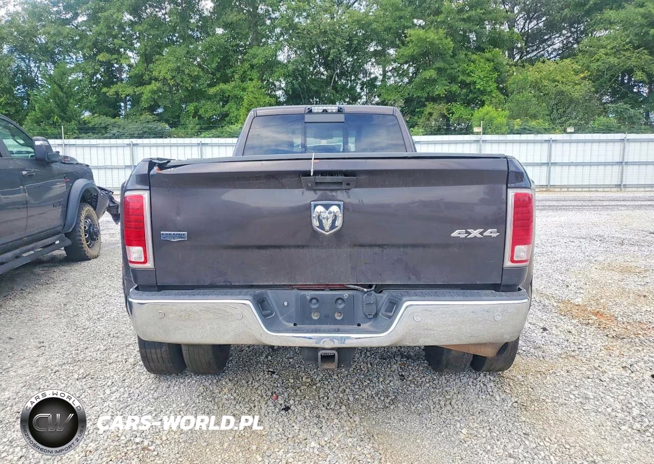 2016 Ram 3500 Laramie VIN:3C63RRJL7GG216814 - 6