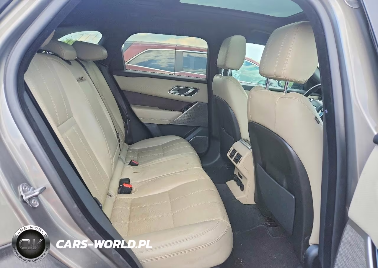2018 Land Rover Range Rover Velar R-Dynamic Se VIN:SALYL2RX5JA752108 - 11