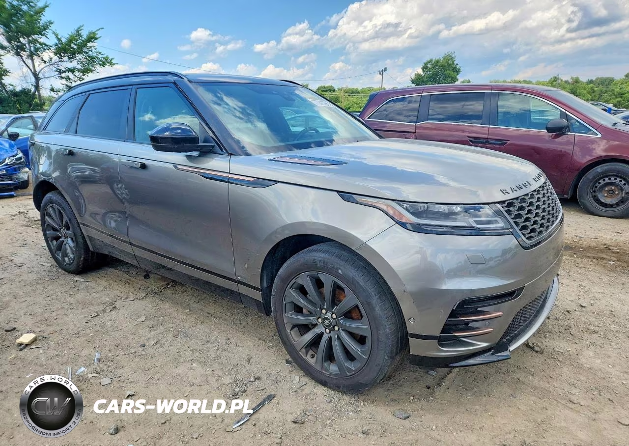 2018 Land Rover Range Rover Velar R-Dynamic Se VIN:SALYL2RX5JA752108 - 4