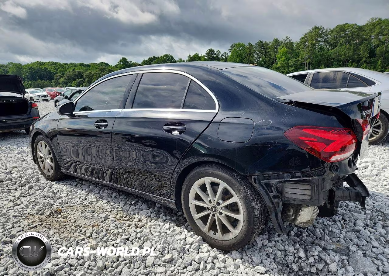 2020 Mercedes-Benz A 220 4Matic VIN:W1K3G4FB4LJ200649 - 2