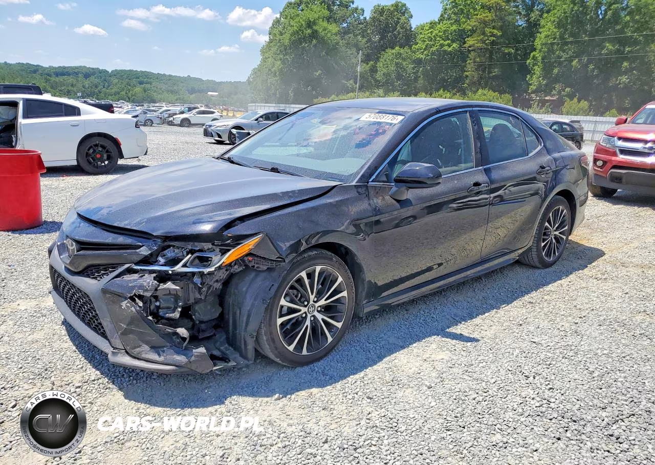 2019 Toyota Camry Se – zdjęcie 1 z 12