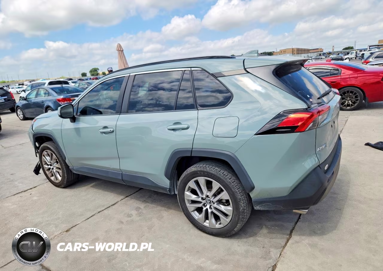 2021 Toyota Rav4 Xle Premium VIN:2T3C1RFV6MW119979 - 2