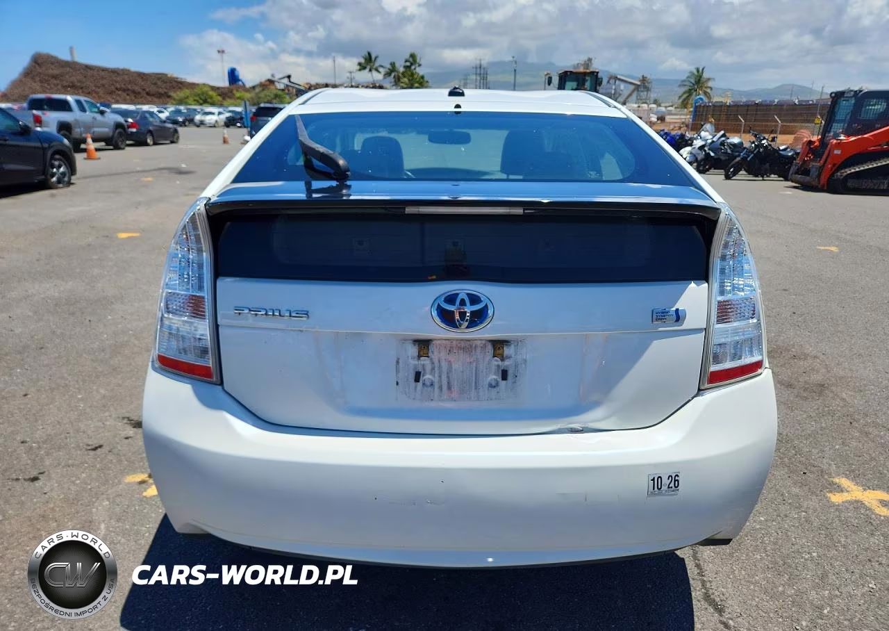 2011 Toyota Prius One VIN:JTDKN3DU5B5327380 - 6