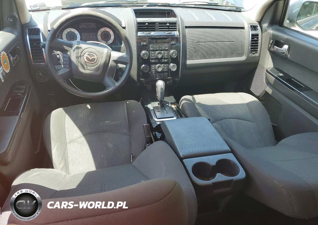 2011 Mazda Tribute I VIN:4F2CY0C78BKM07294 - 8