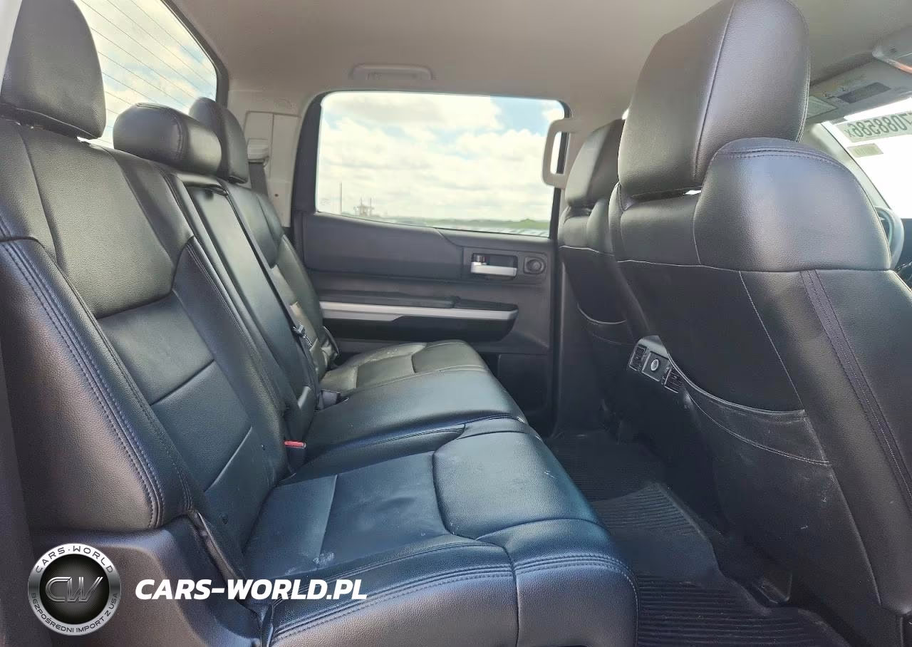 2019 Toyota Tundra Crewmax Sr5 VIN:5TFDW5F18KX815778 - 10