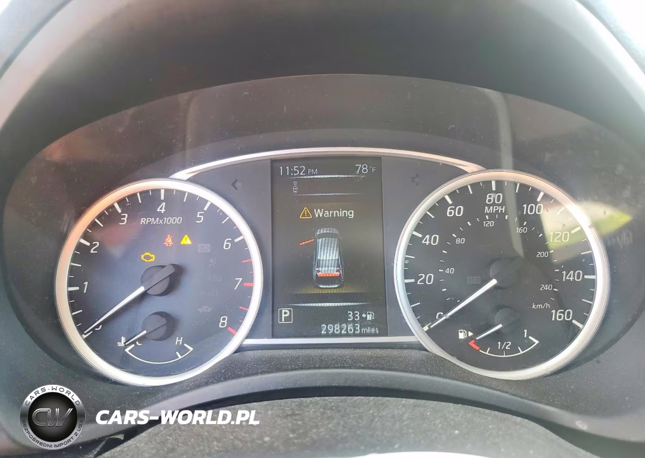 2018 Nissan Sentra Sv VIN:3N1AB7AP7JL649174 - 9