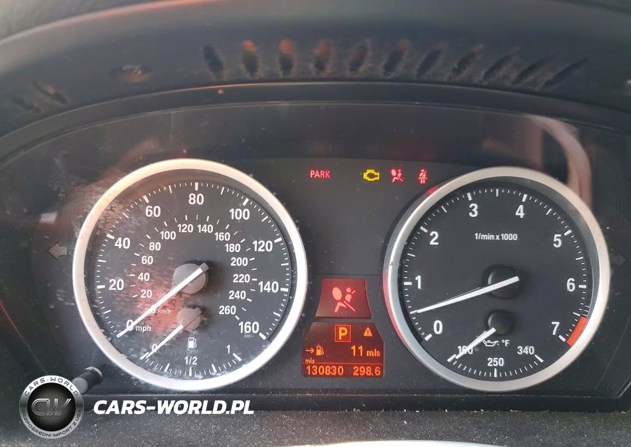 2011 BMW X6 xDrive50I VIN:5UXFG8C56BLZ96304 - 9