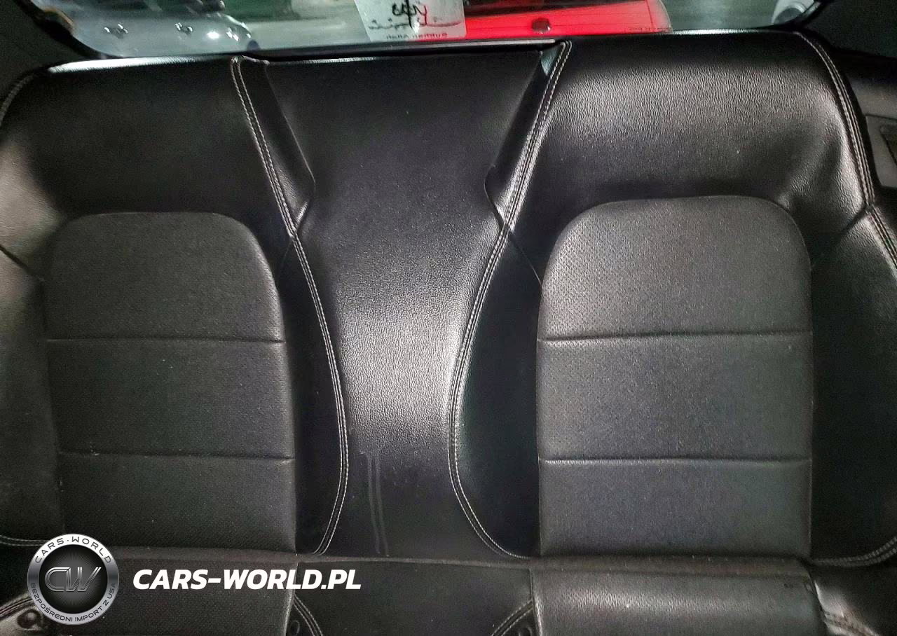 2020 Ford Mustang VIN:1FATP8UH9L5119900 - 10