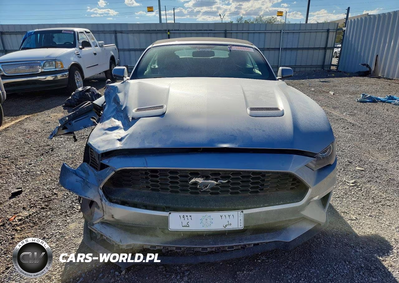 2020 Ford Mustang VIN:1FATP8UH9L5119900 - 5