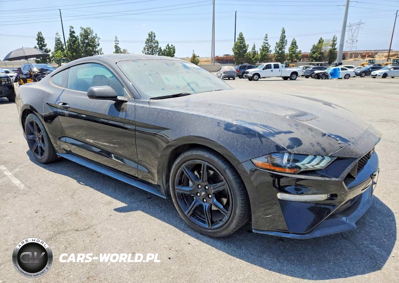 2018 Ford Mustang VIN:1FA6P8TH1J5105016 - 4