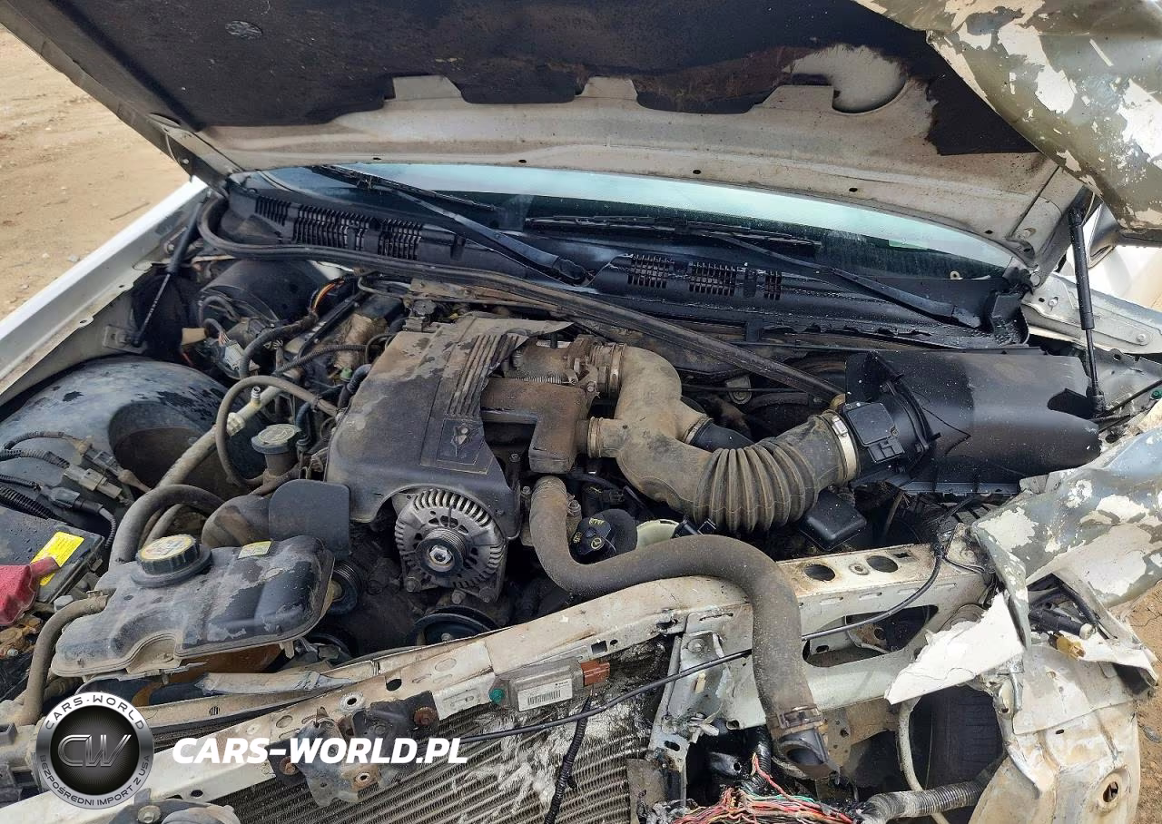2004 Ford Crown Vic VIN:2FAFP74W04X160454 - 11