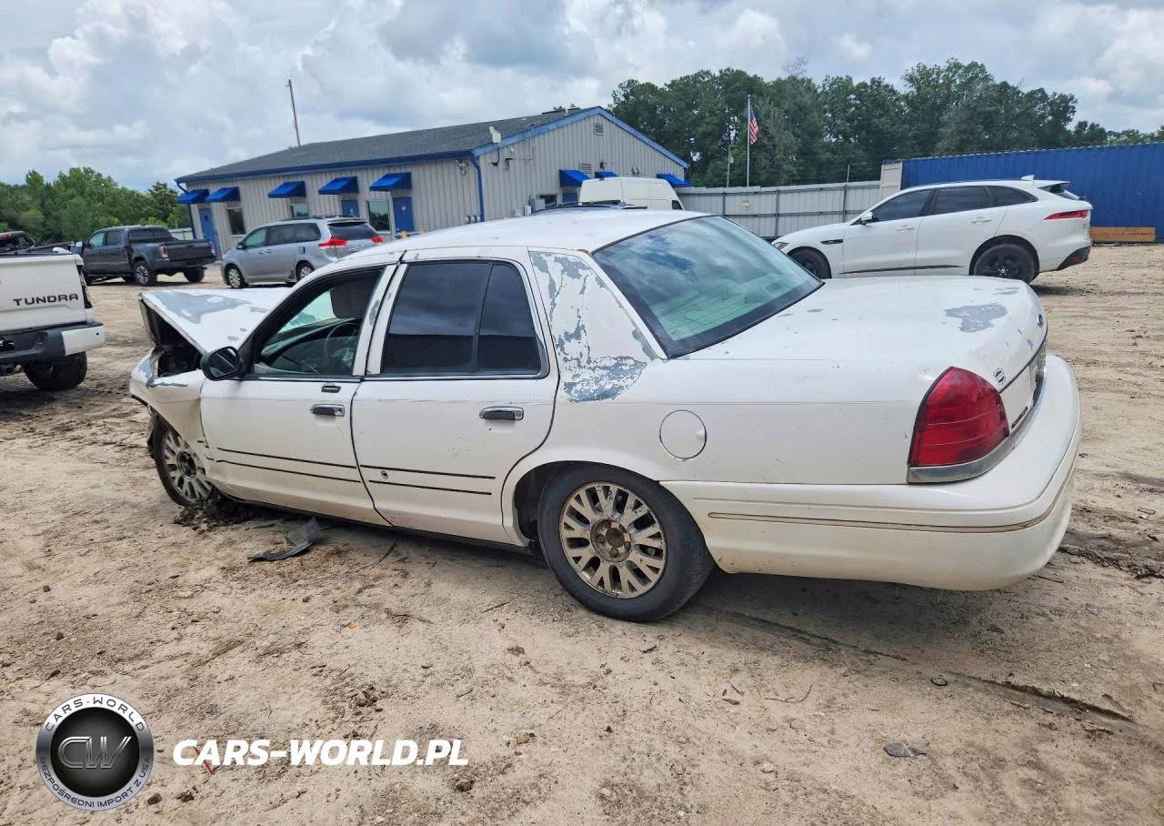 2004 Ford Crown Vic VIN:2FAFP74W04X160454 - 2