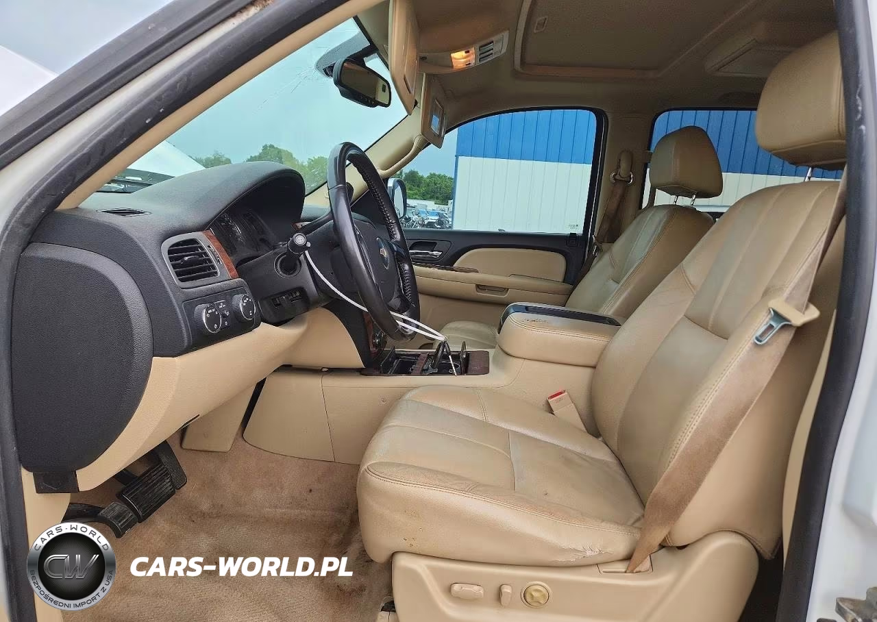 2008 Chevrolet Suburban VIN:1GNFK16368J242431 - 7
