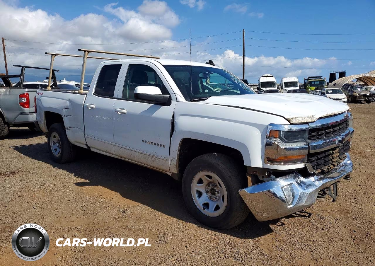 2018 Chevrolet Silverado K1500 Lt VIN:1GCVKREH2JZ360967 - 4