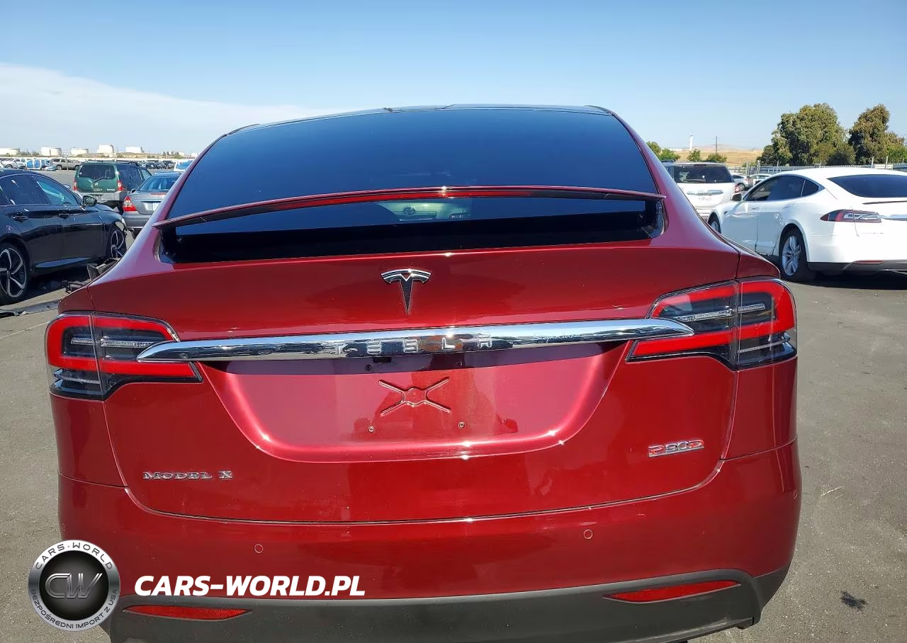2016 Tesla Model X VIN:5YJXCBE46GFS00289 - 6