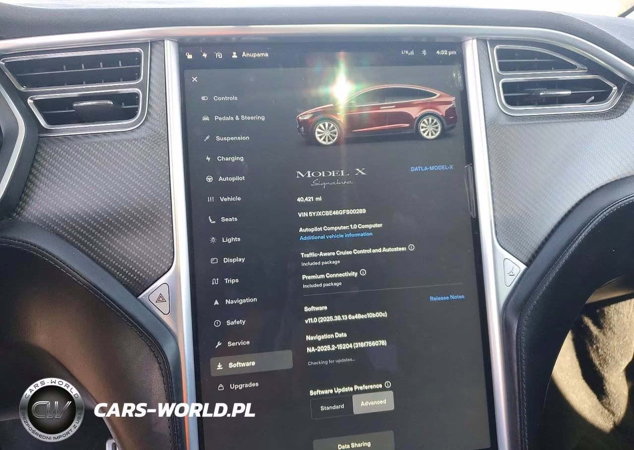2016 Tesla Model X VIN:5YJXCBE46GFS00289 - 9