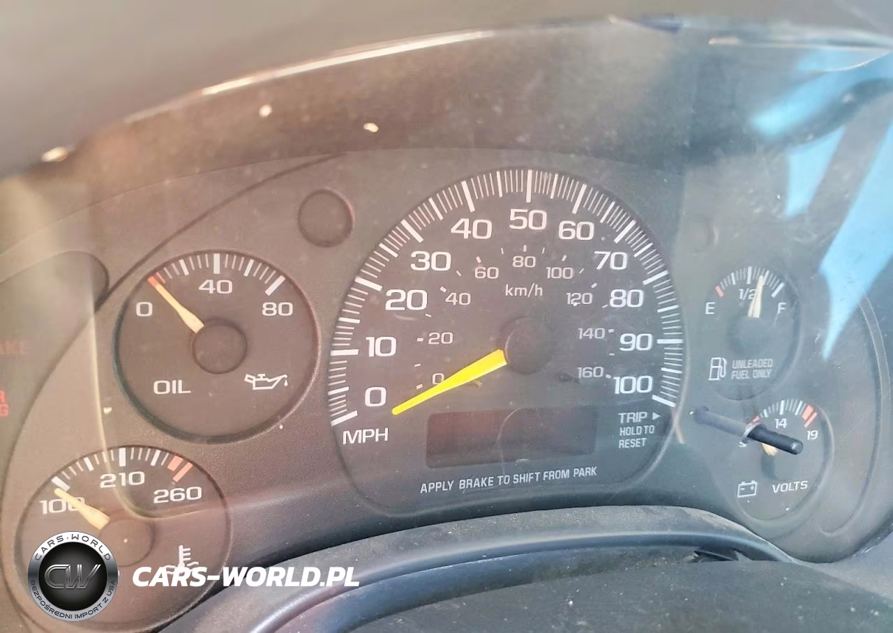 2000 Chevrolet Express G3500 VIN:1GCHG35R0Y1158674 - 9