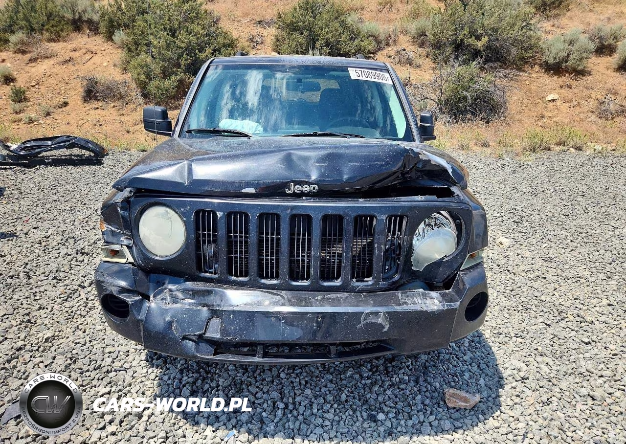 2008 Jeep Patriot Sport VIN:1J8FF28W88D771607 - 5