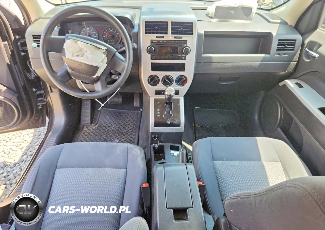 2008 Jeep Patriot Sport VIN:1J8FF28W88D771607 - 8
