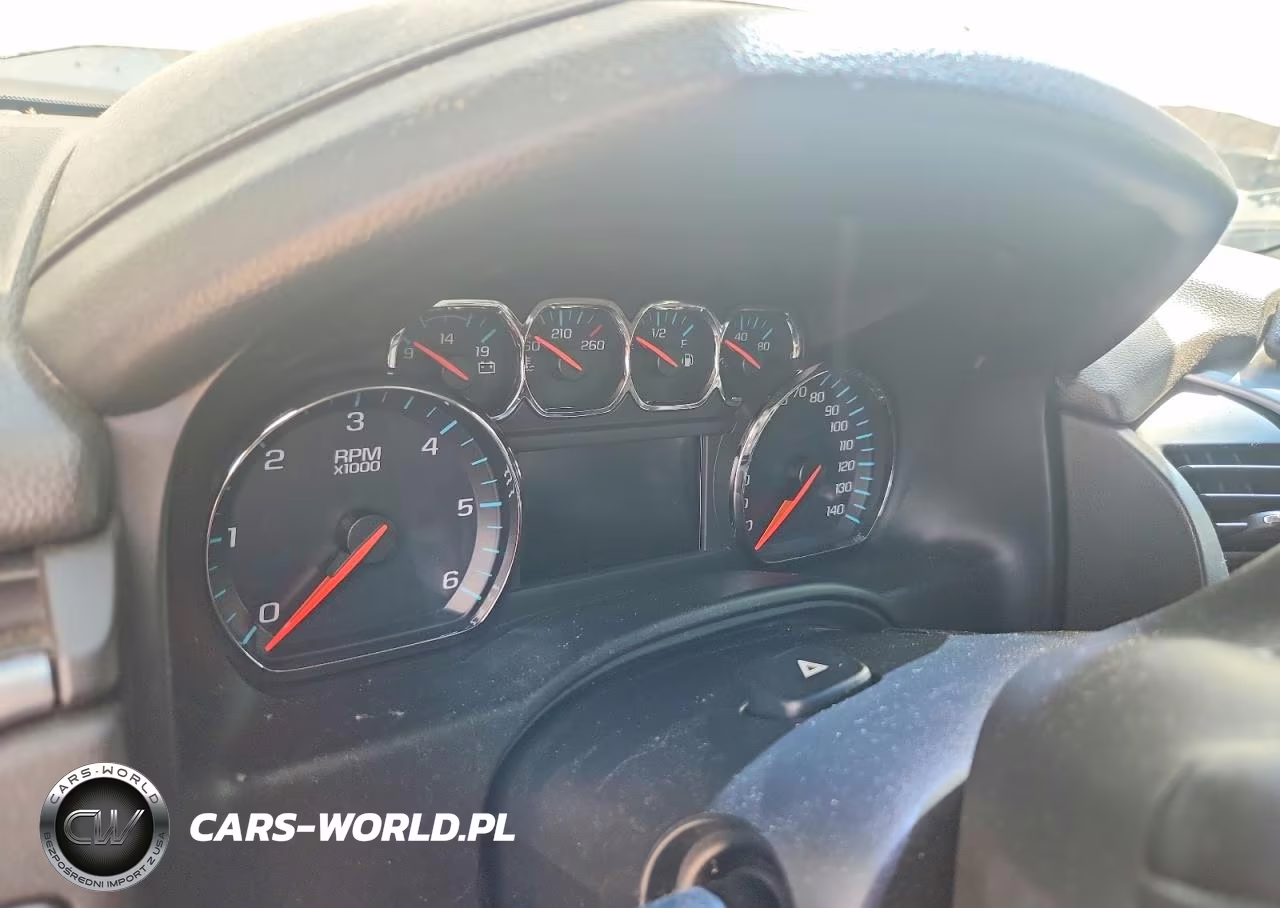 2019 Chevrolet Tahoe C1500 Ls VIN:1GNSCAKC0KR237509 - 9