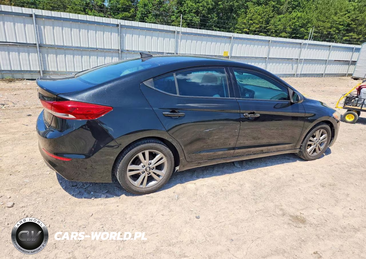 2017 Hyundai Elantra Se VIN:5NPD84LF6HH001461 - 3