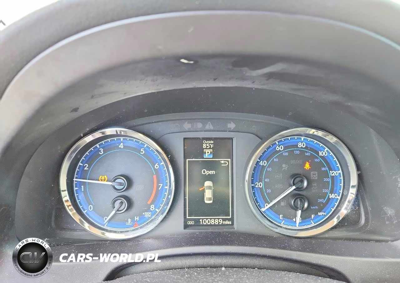 2019 Toyota Corolla L VIN:5YFBURHE1KP860385 - 9