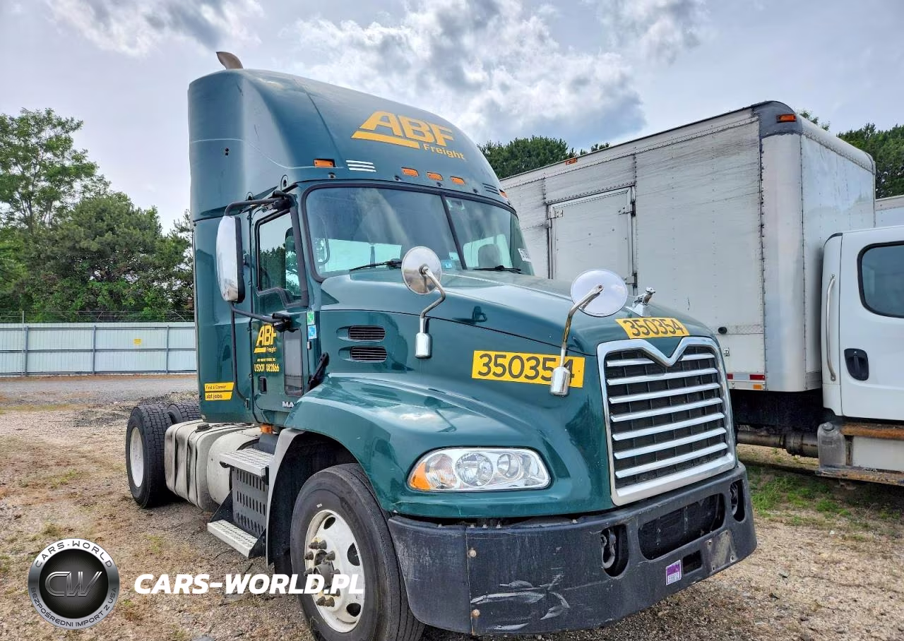 2016 Mack 600 Cxu600 - Semi Truck