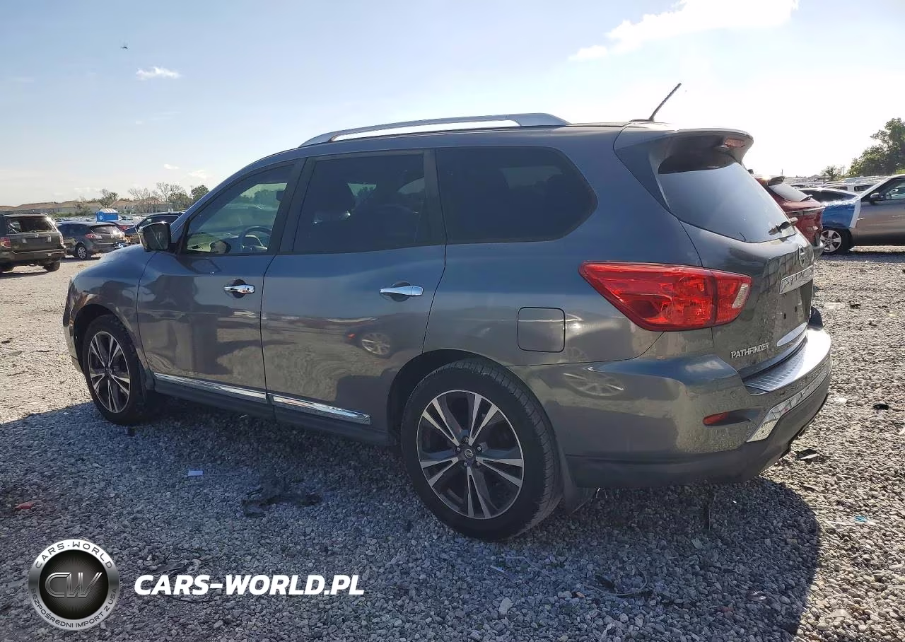 2017 Nissan Pathfinder Platinum VIN:5N1DR2MN3HC607993 - 2
