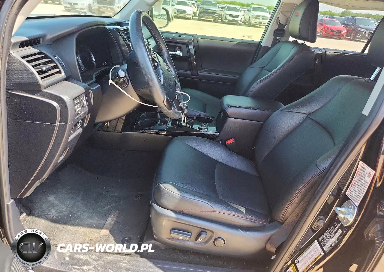 2019 Toyota 4Runner Trd Pro VIN:JTEBU5JR3K5704220 - 7