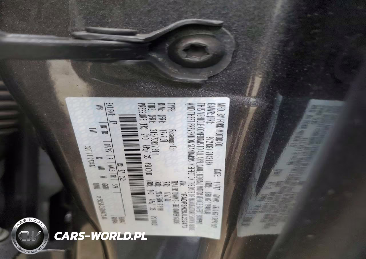 2018 Ford Focus Titanium VIN:1FADP3N28JL232473 - 12