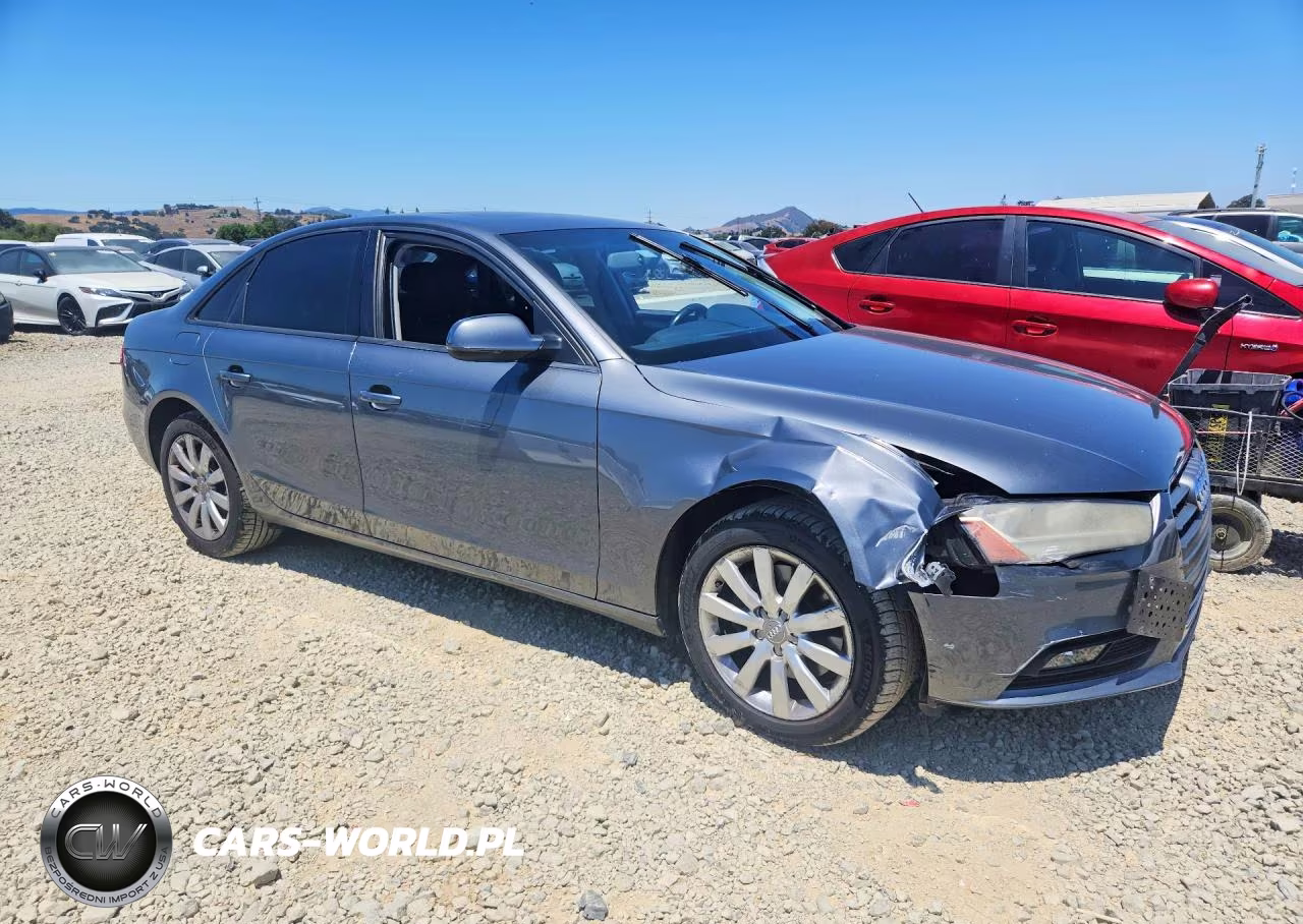 2014 Audi A4 Premium VIN:WAUAFAFL7EA011487 - 4