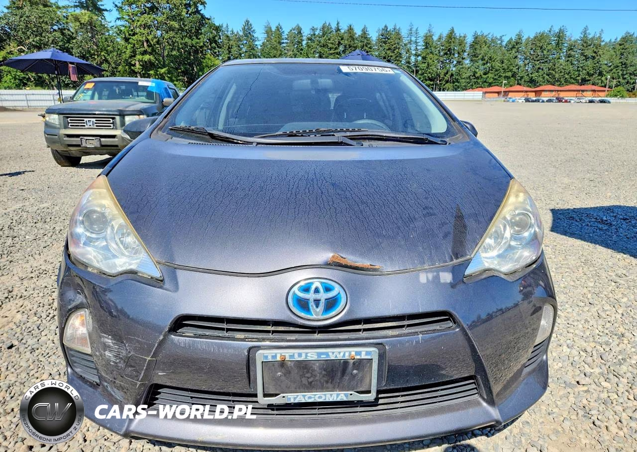 2014 Toyt Prius C VIN:JTDKDTB38E1073334 - 5