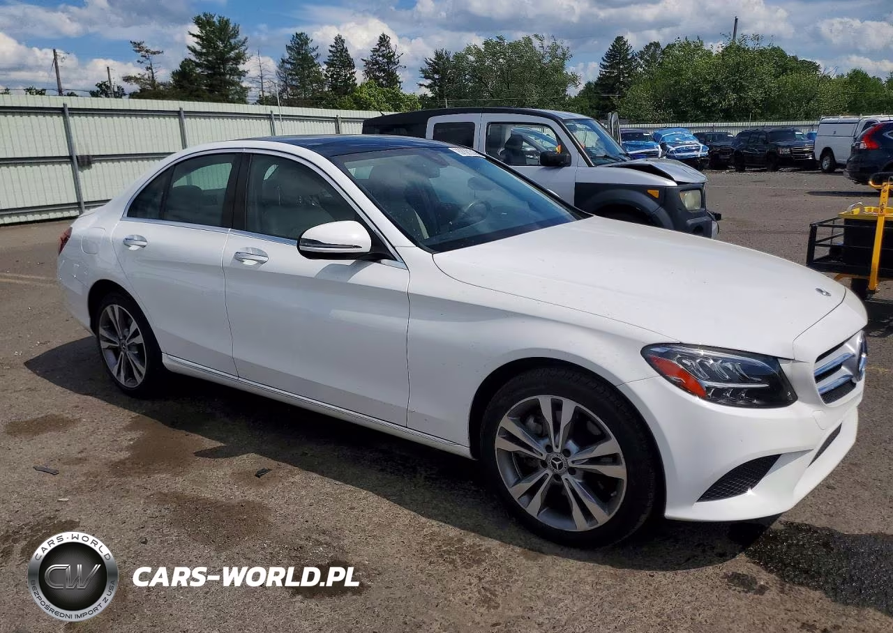 2021 Mercedes-Benz C 300 4Matic VIN:W1KWF8EB9MR635999 - 4