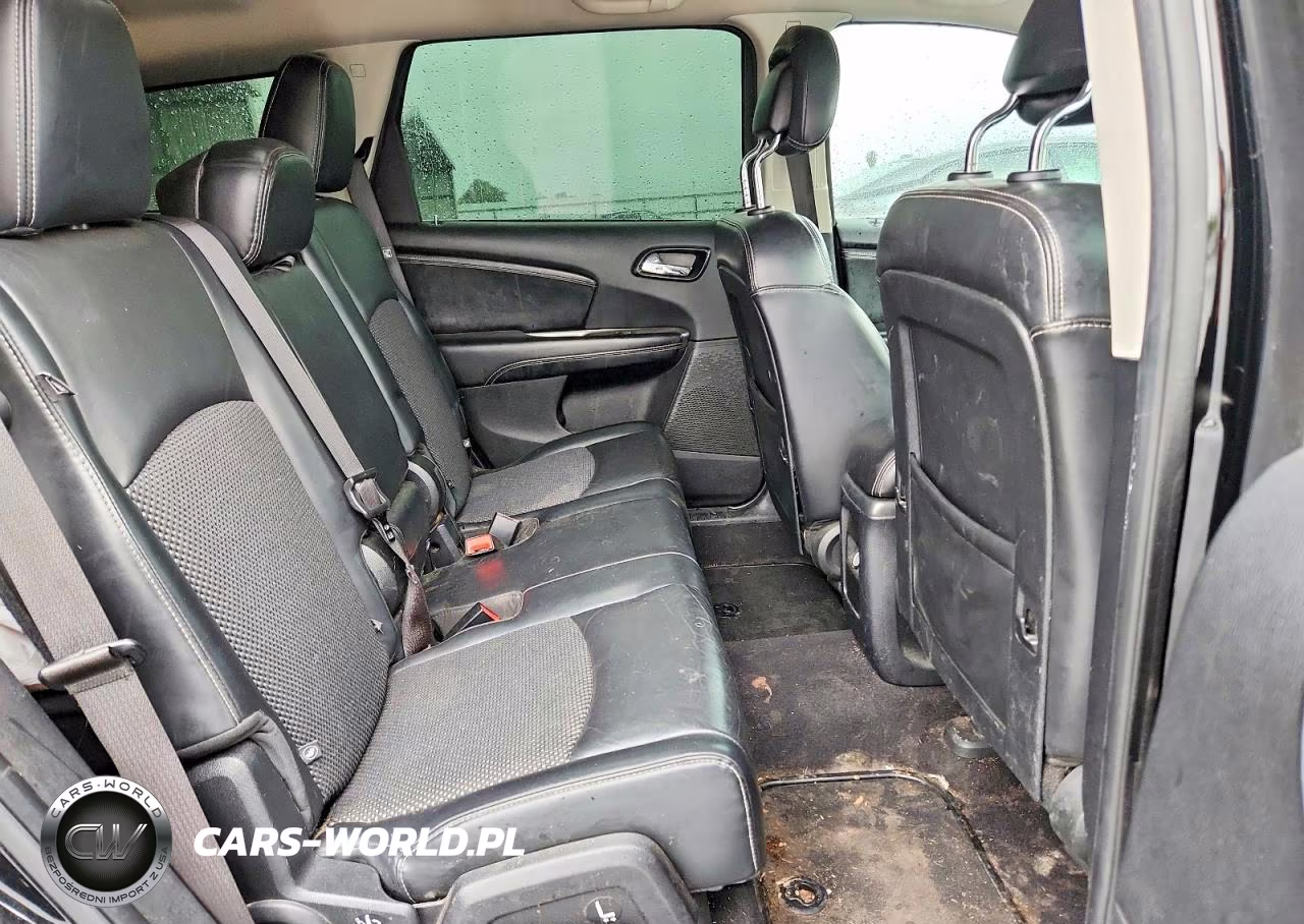 2018 Dodge Journey Crossroad VIN:3C4PDDGG8JT388712 - 11