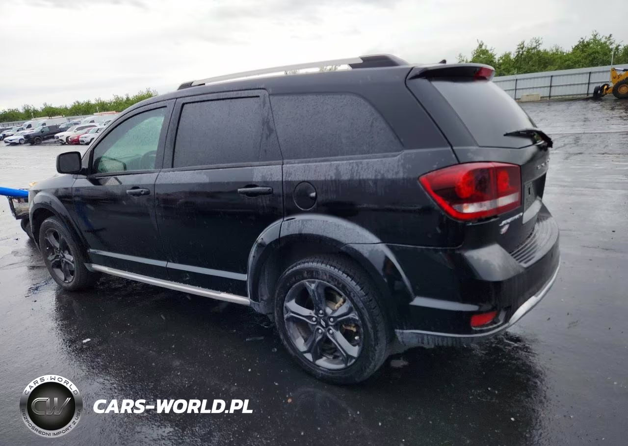 2018 Dodge Journey Crossroad VIN:3C4PDDGG8JT388712 - 2