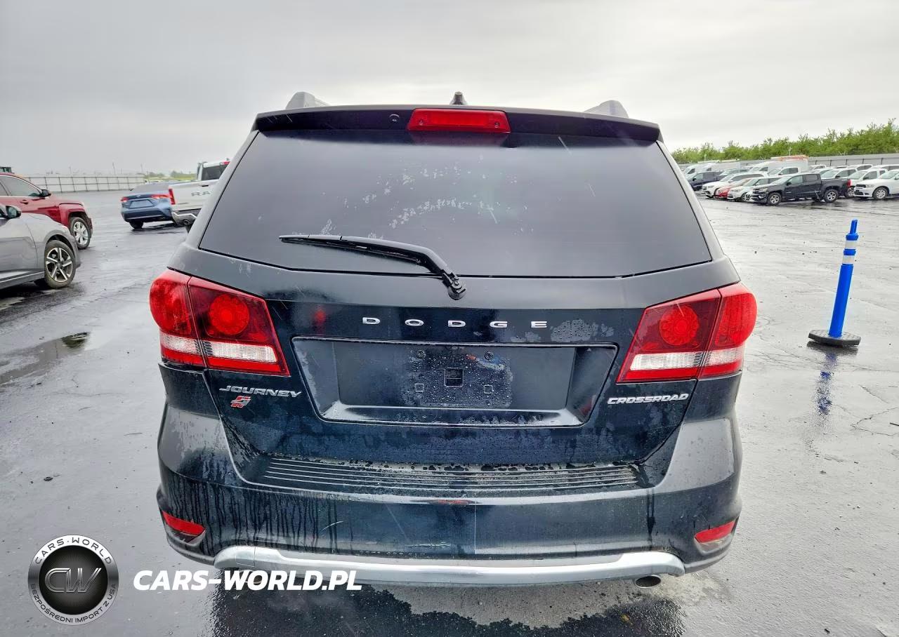 2018 Dodge Journey Crossroad VIN:3C4PDDGG8JT388712 - 6