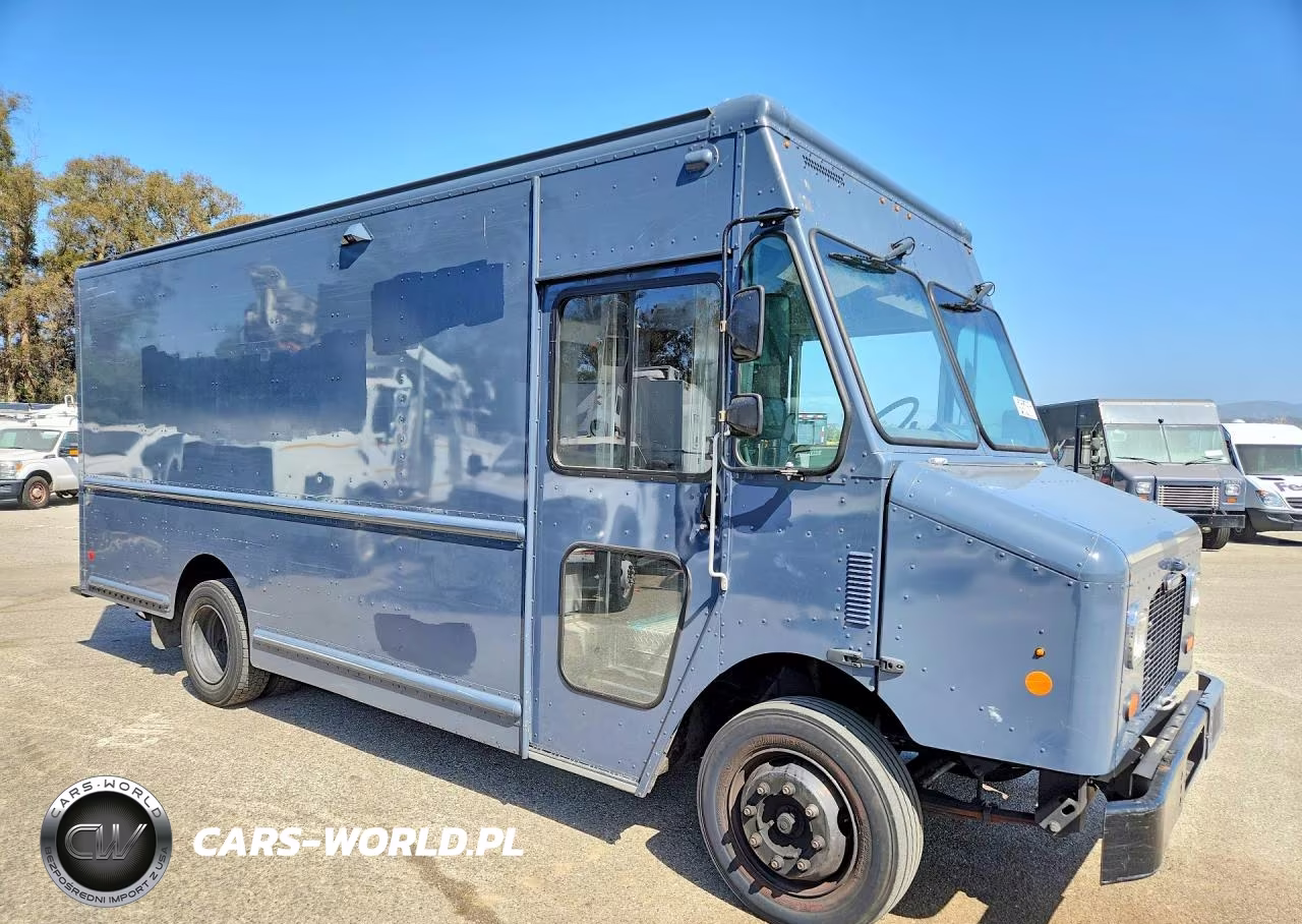 2020 Freightliner Chassis M Line Walk-In Van VIN:4UZAC2EA2LCMH8049 - 4