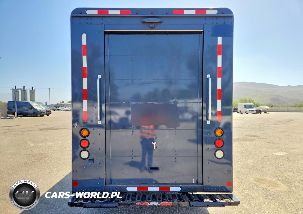 2020 Freightliner Chassis M Line Walk-In Van VIN:4UZAC2EA2LCMH8049 - 6