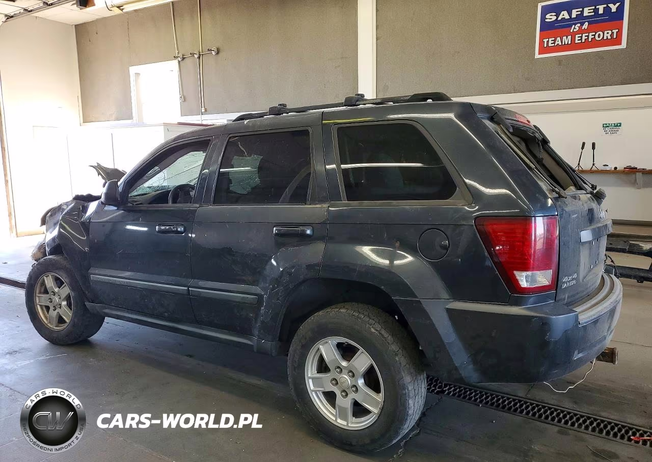 2007 Jeep Grand Cherokee Laredo VIN:1J8GR48K57C643253 - 2