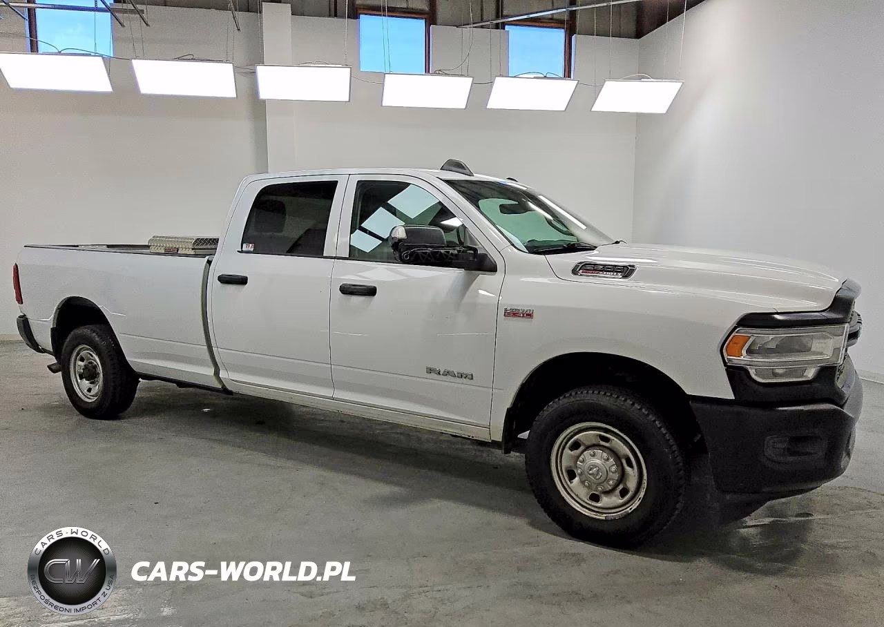 2019 Ram 2500 Tradesman VIN:3C6UR4HJ9KG573755 - 4