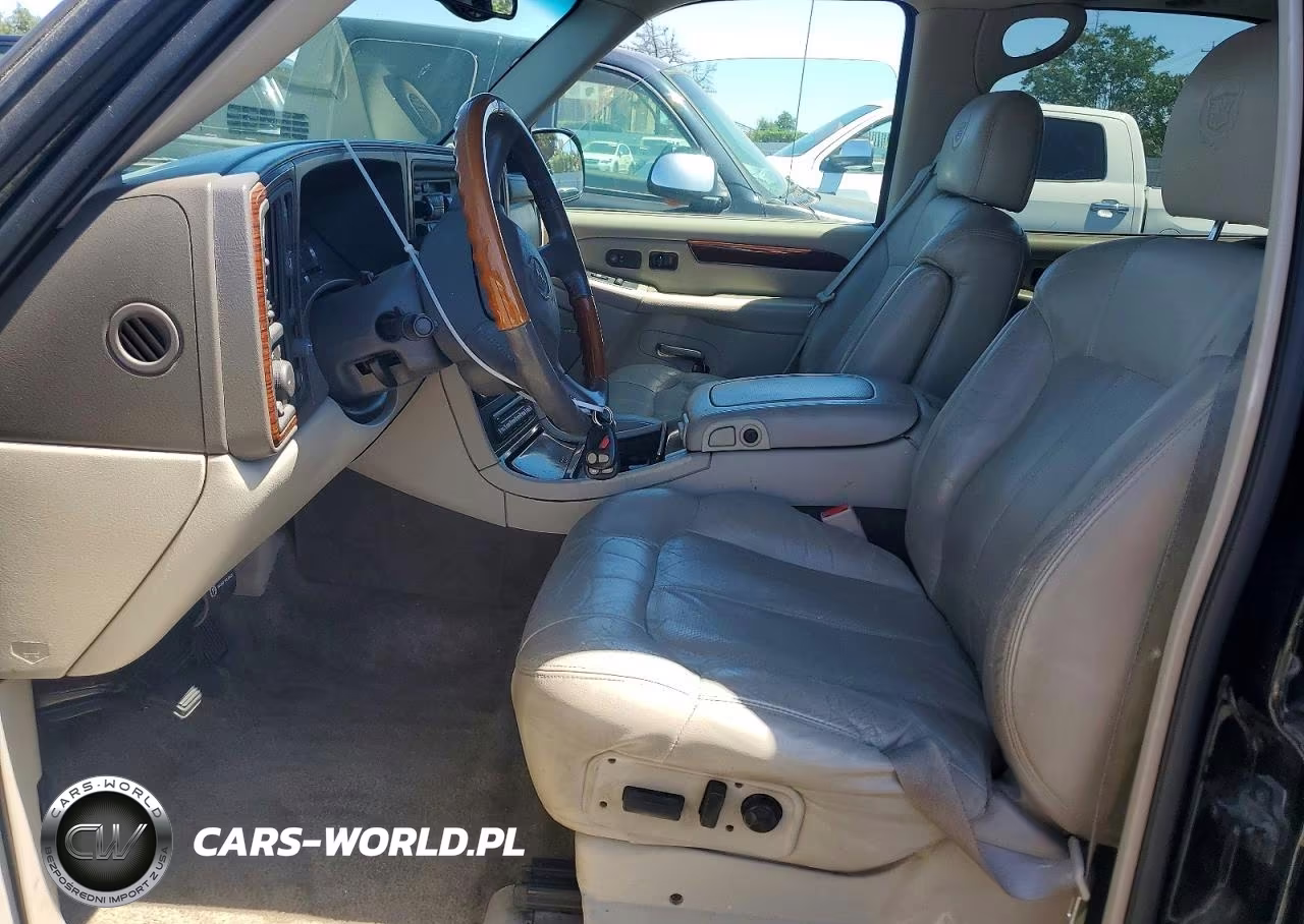 2002 Cadillac Escalade Luxury VIN:1GYEC63T32R259208 - 7