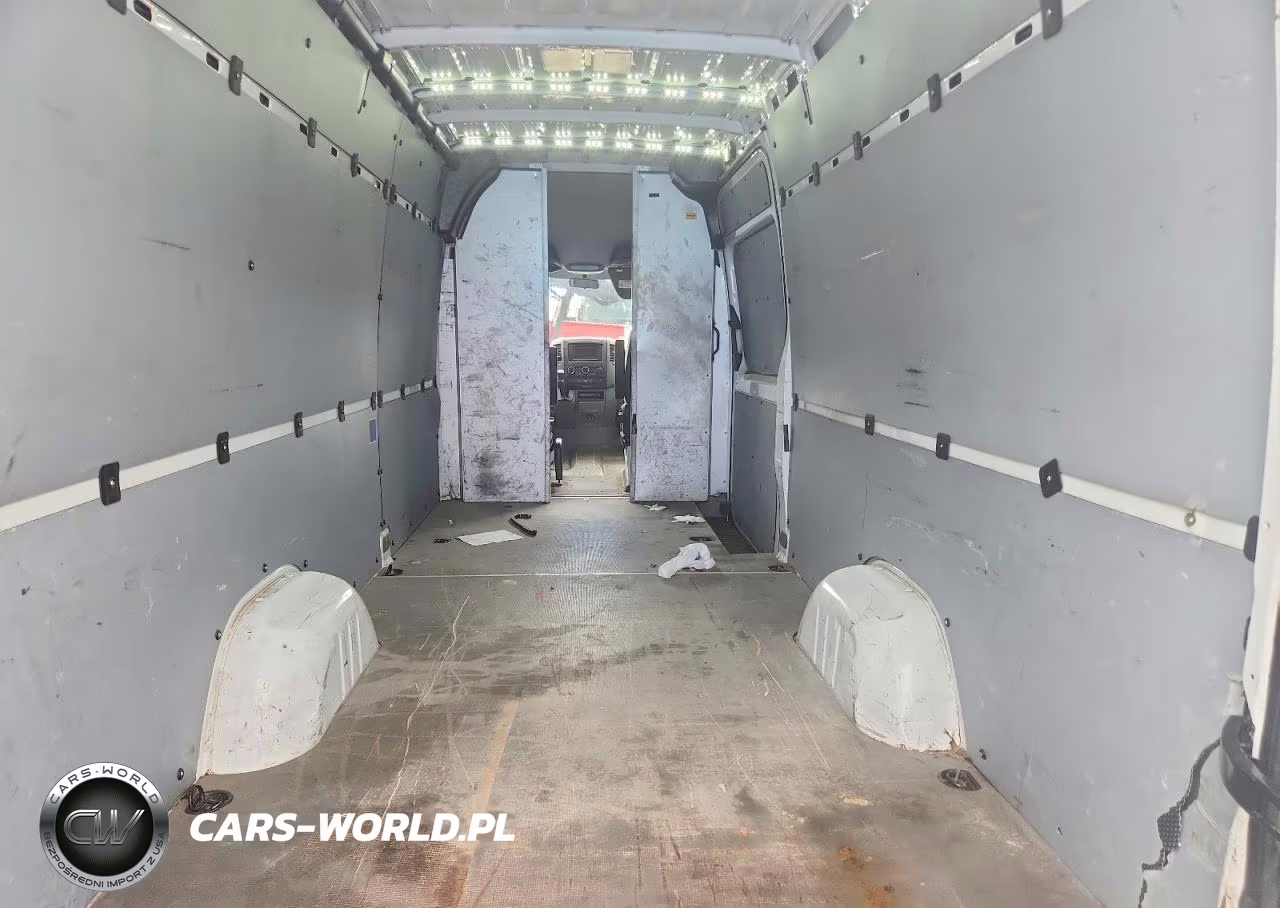 2015 Freightliner Sprinter 2500 Delivery Van VIN:WDYPE8DC4FP101310 - 10